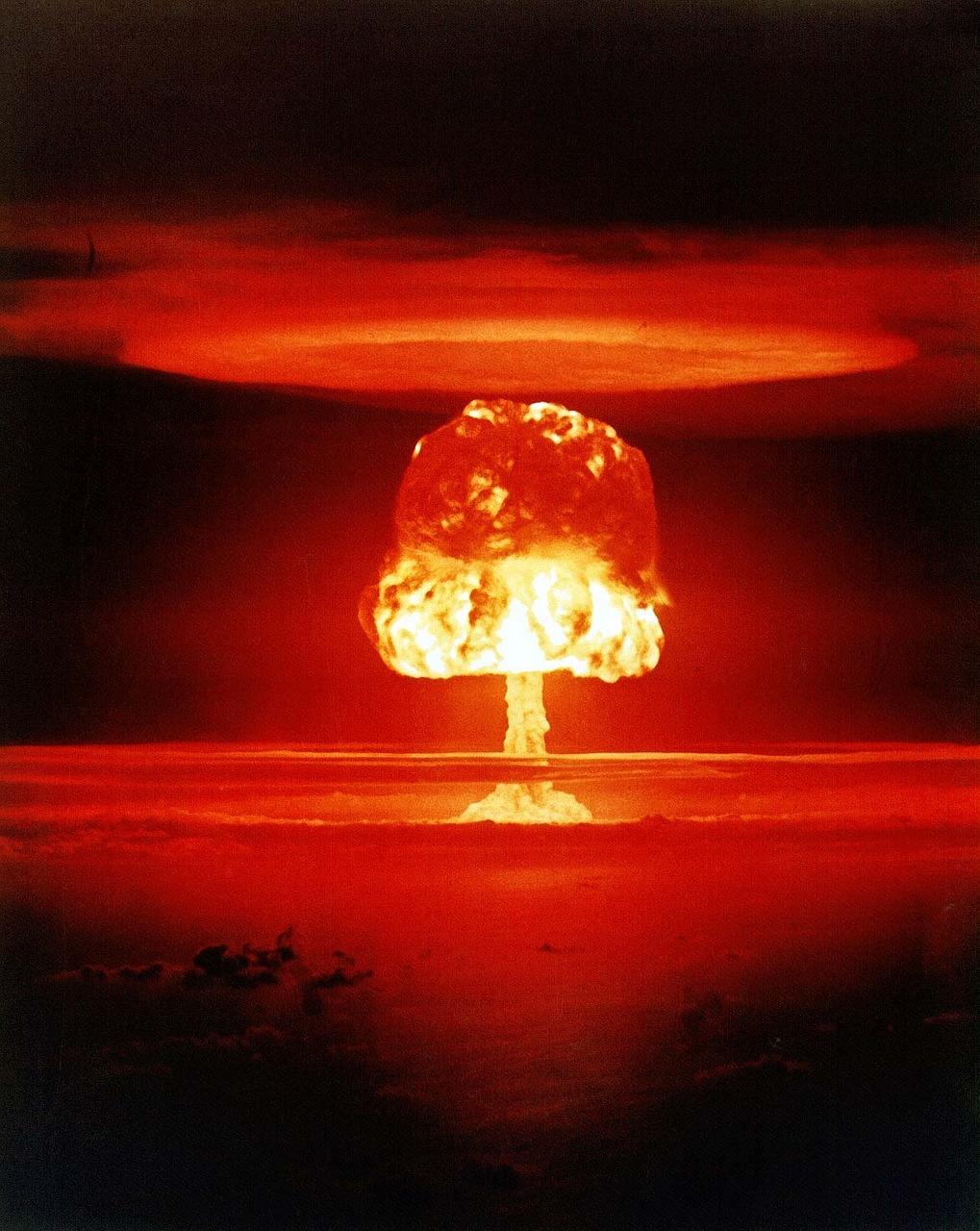 Nuclear weapons, the military & climate overheating | SGR: Responsible ...